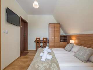 Отели типа «постель и завтрак» Willa Pod Kozińcem Чарна-Гура Двухместный номер с 1 кроватью и балконом-8